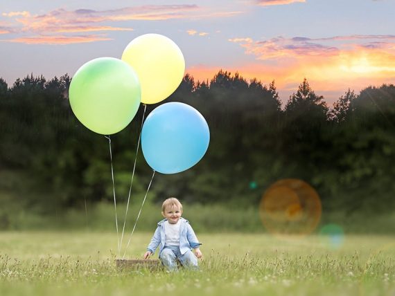 Natural baby photography